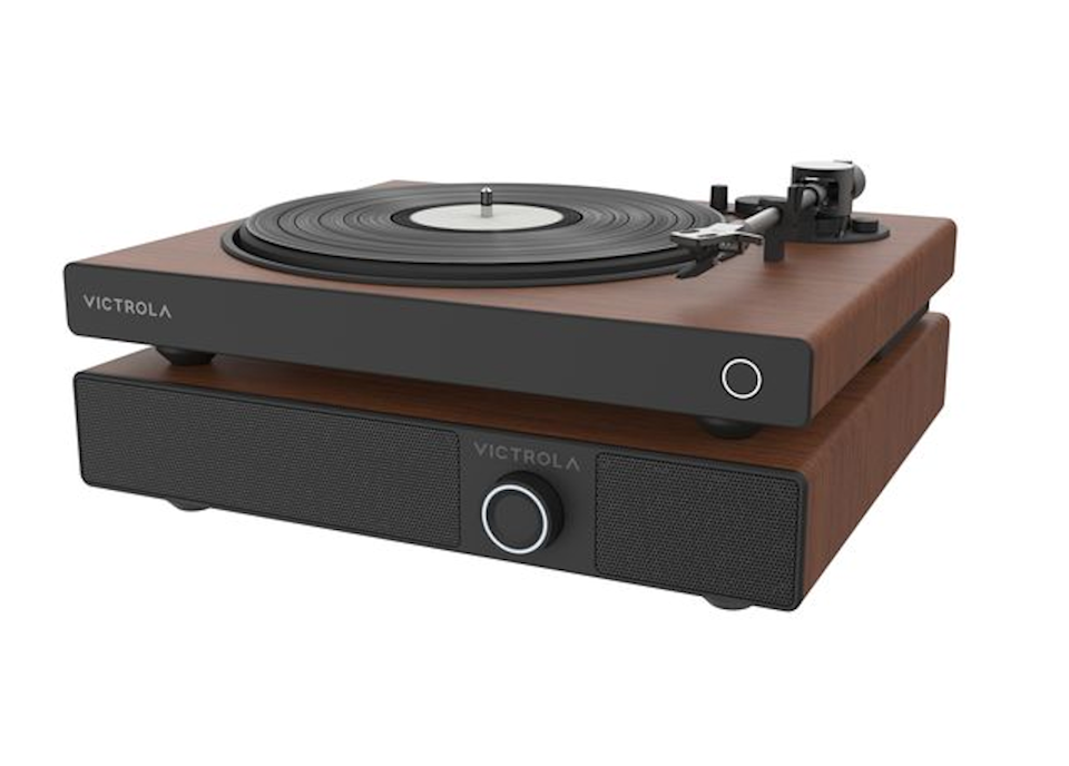 A speaker and a turntable.